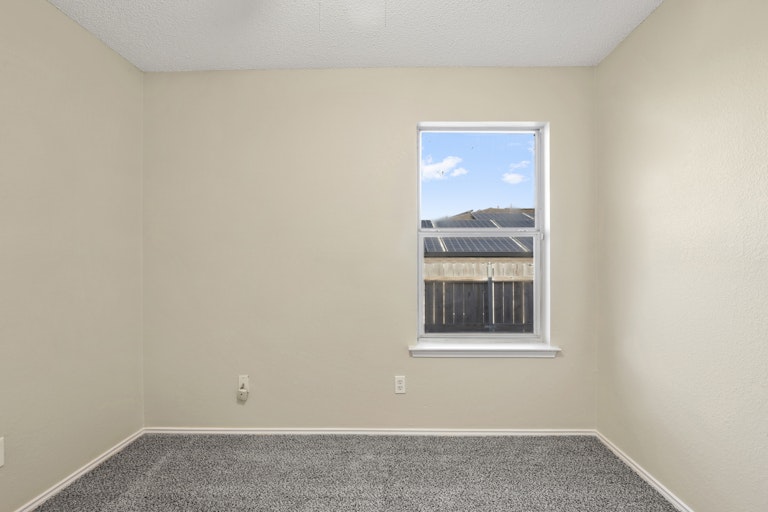 Photo 23 of 25 - 812 Max St, Fort Worth, TX 76108