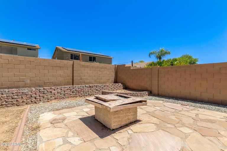 Photo 30 of 32 - 14880 W Columbine Dr, Surprise, AZ 85379