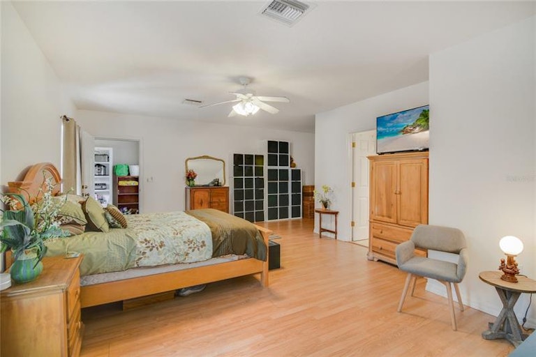 Photo 25 of 41 - 1850 Eldorado Ct, Saint Cloud, FL 34771