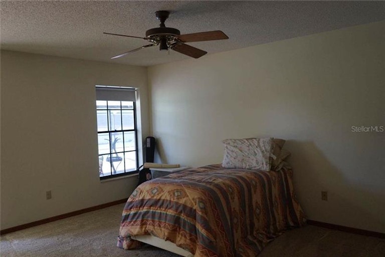 Photo 11 of 19 - 1622 Jewel Dr, Sarasota, FL 34240