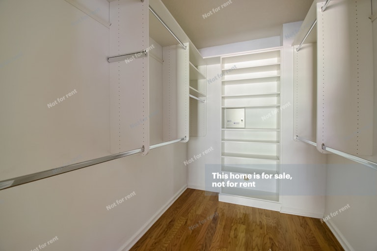 Photo 32 of 36 - 8560 Walden Glen Dr, Jacksonville, FL 32256