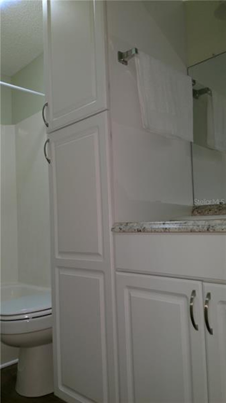 Photo 11 of 21 - 5521 80th St N #512, Saint Petersburg, FL 33709