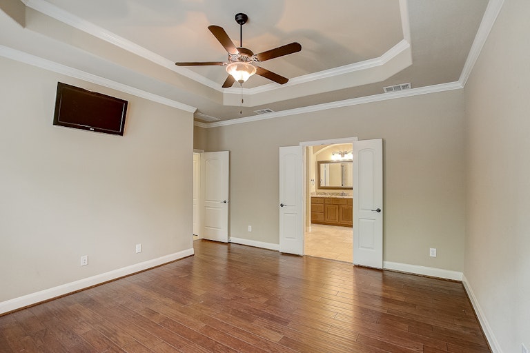 Photo 30 of 32 - 4620 Monterosa Ln, Round Rock, TX 78665