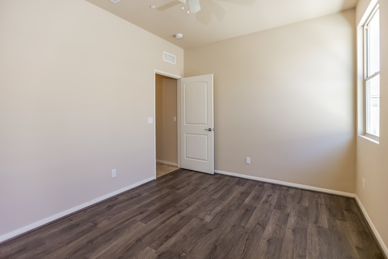 Photo 19 of 27 - 5245 Paseo Famosa, Hemet, CA 92545