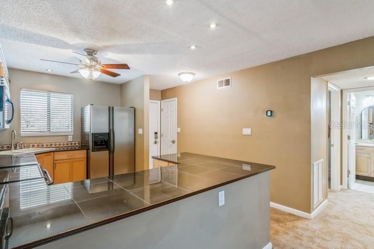 Photo 12 of 29 - 6033 34th St W #80, Bradenton, FL 34210