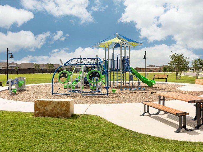 Photo 9 of 16 - 406 Osier Pass, Hutto, TX 78634