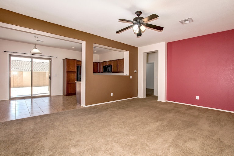 Photo 4 of 25 - 19289 W Woodlands Ave, Buckeye, AZ 85326