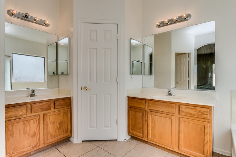 Photo 20 of 33 - 8438 W Cocopah St, Tolleson, AZ 85353