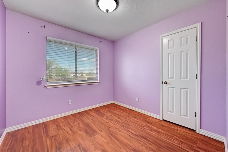 Photo 19 of 25 - 7228 Wardman Dr, Del Valle, TX 78617