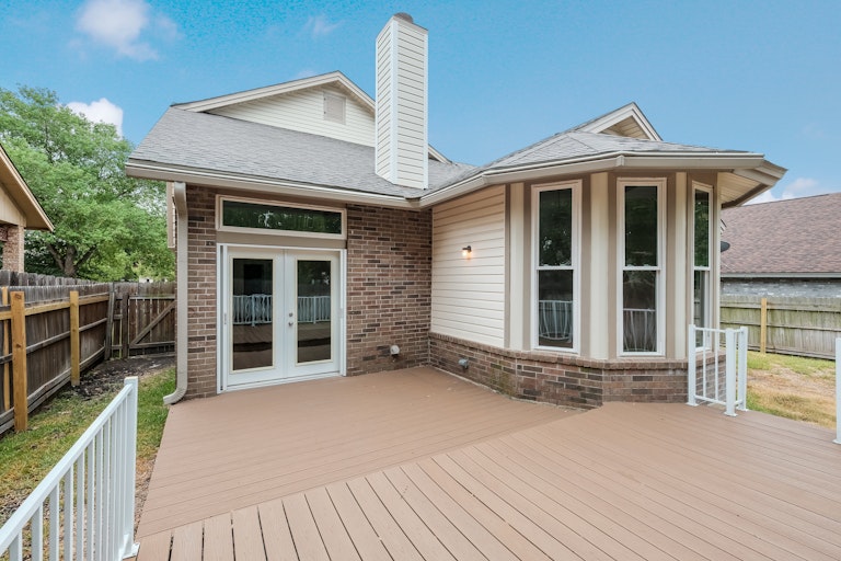 Photo 25 of 27 - 8027 Dove Trail Dr, San Antonio, TX 78244