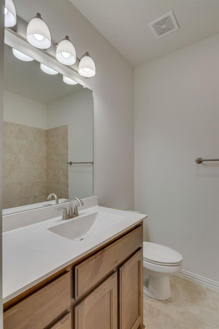 Photo 29 of 35 - 7600 Northumberland Dr, Fort Worth, TX 76179