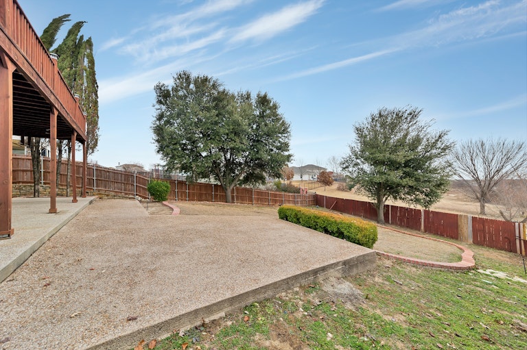 Photo 36 of 37 - 5301 Royal Birkdale Dr, Fort Worth, TX 76135