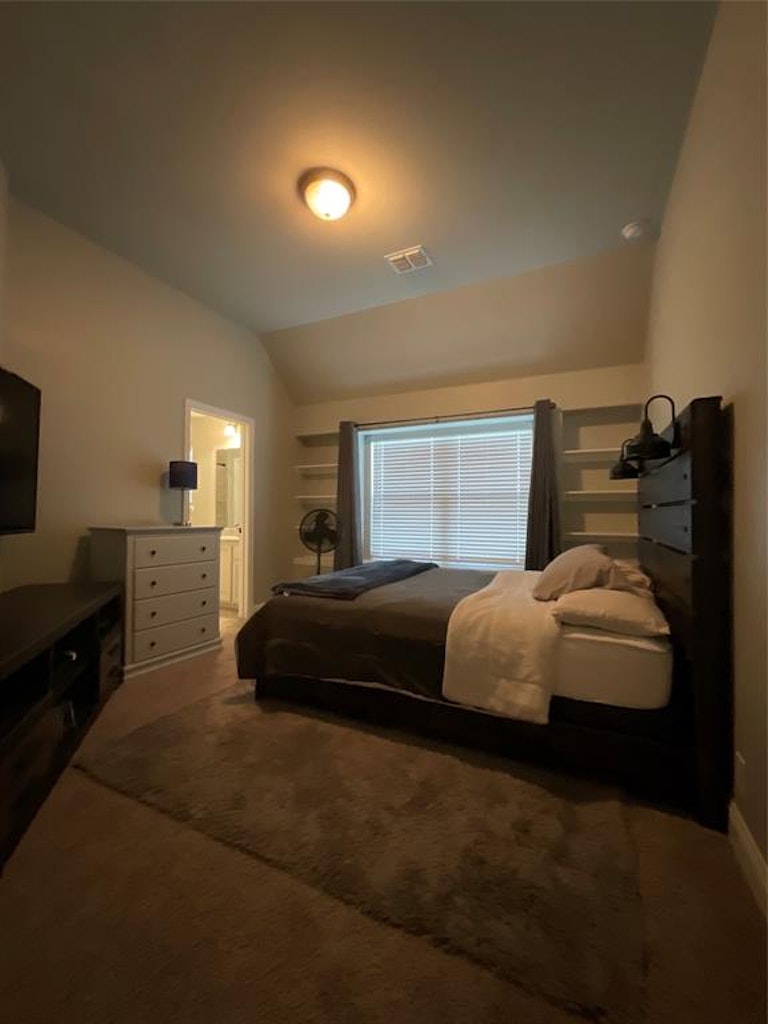 Photo 11 of 22 - 6133 Painswick Dr, Aubrey, TX 76227