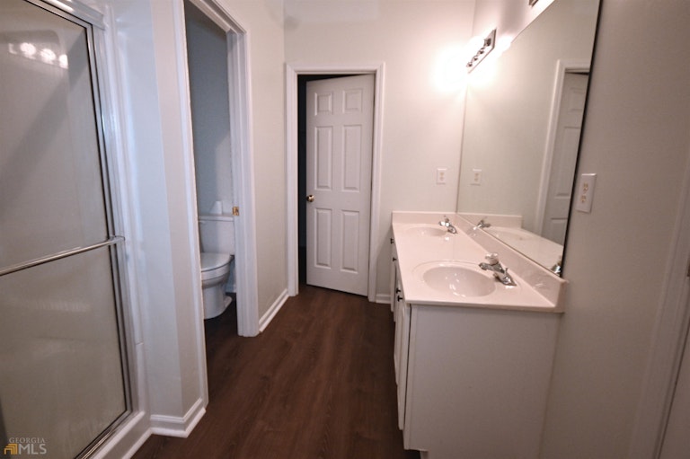 Photo 16 of 27 - 4160 McEver Park Dr, Acworth, GA 30101