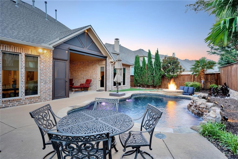 Photo 30 of 35 - 7571 Orchard Hill Ln, Frisco, TX 75035