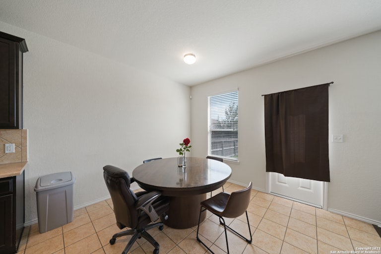 Photo 7 of 18 - 15927 Silver Rose, Schertz, TX 78154