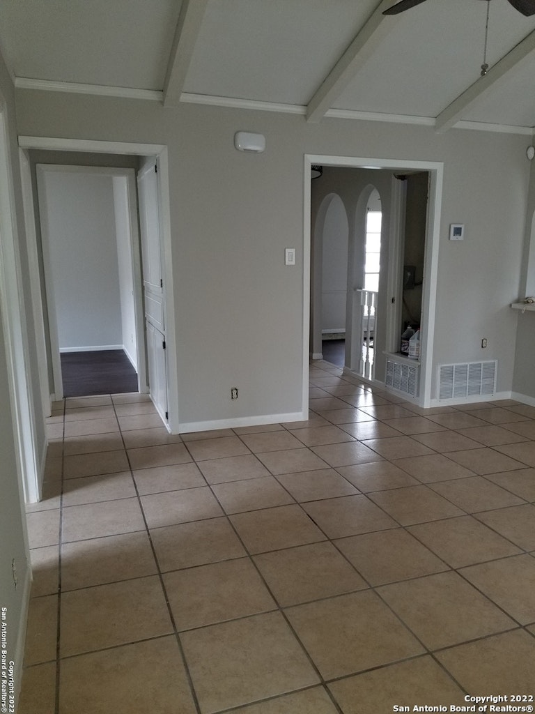 Photo 7 of 13 - 405 Judith Ann Dr, Schertz, TX 78154