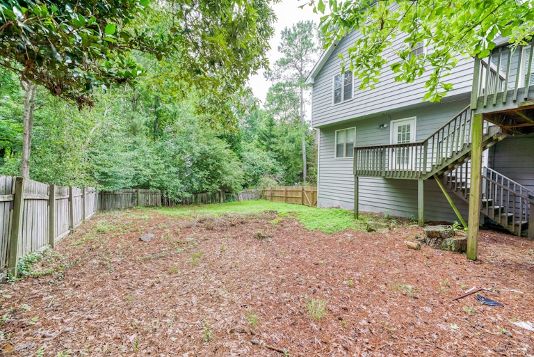Photo 23 of 27 - 2001 Buckley Trl, Snellville, GA 30078