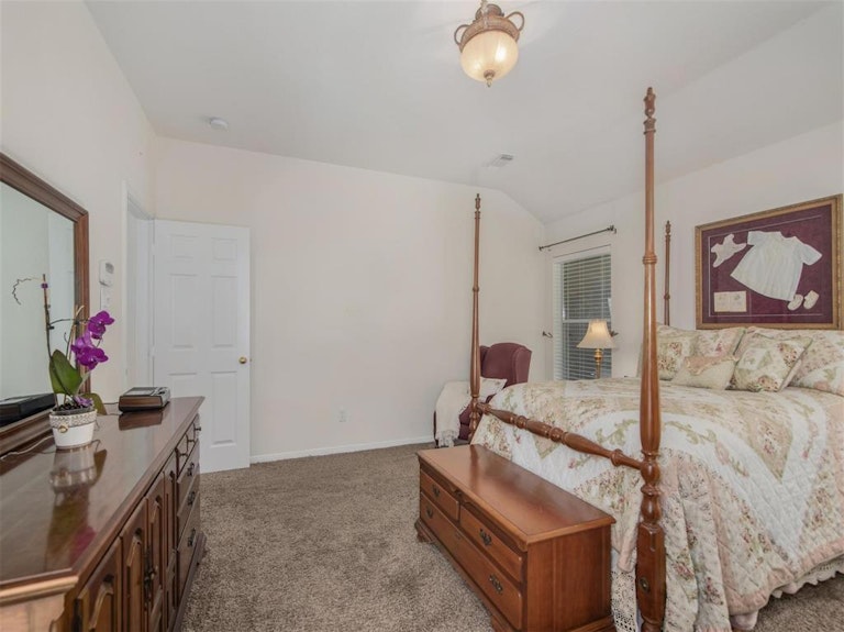 Photo 13 of 22 - 21808 Grand Lancelot Dr, Kingwood, TX 77339