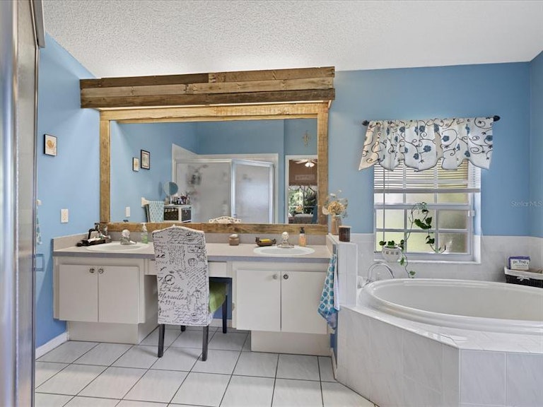 Photo 20 of 43 - 9031 Irondale Ln, Hudson, FL 34667