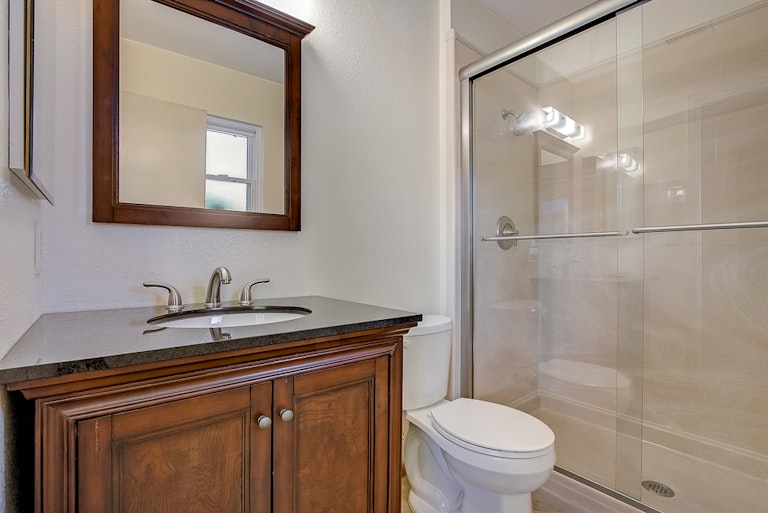 Photo 8 of 30 - 7863 Deer Creek Dr, Sacramento, CA 95823