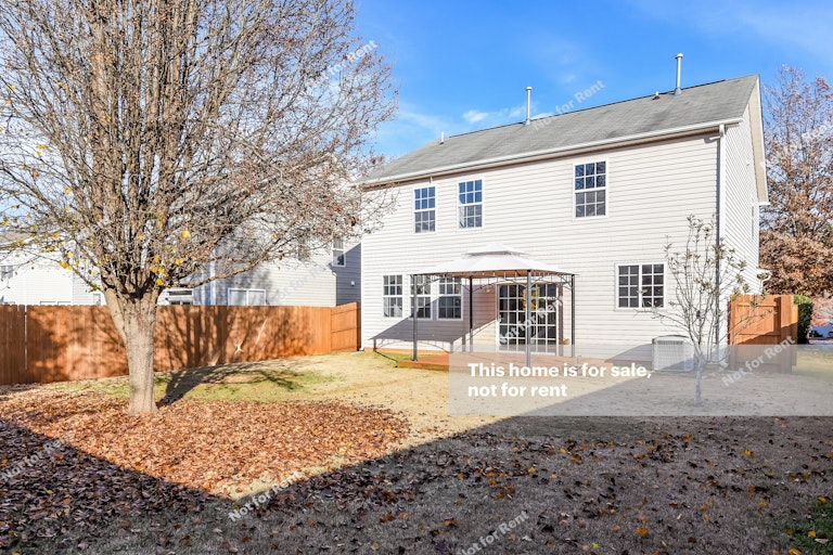 Photo 23 of 25 - 232 Bikram Dr, Holly Springs, NC 27540