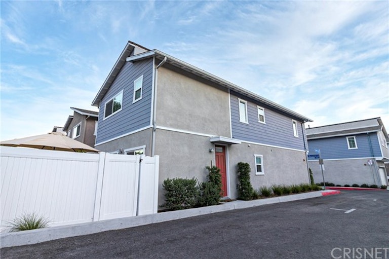 Photo 28 of 35 - 13412 N Manzanillo Ln, Sylmar, CA 91342
