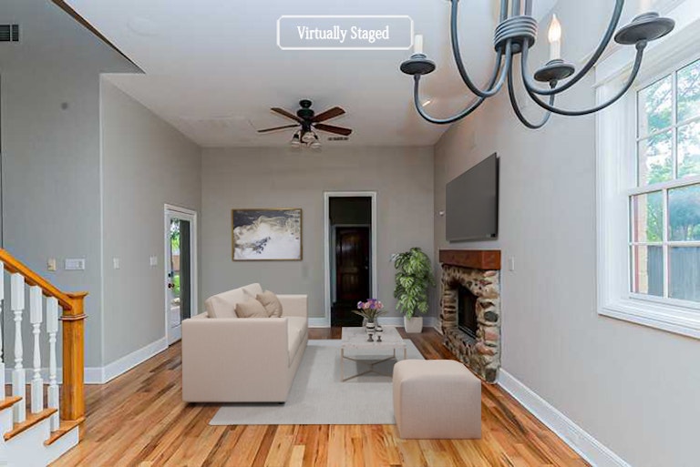 Photo 2 of 34 - 1923 Manor Way Dr, Mansfield, TX 76063