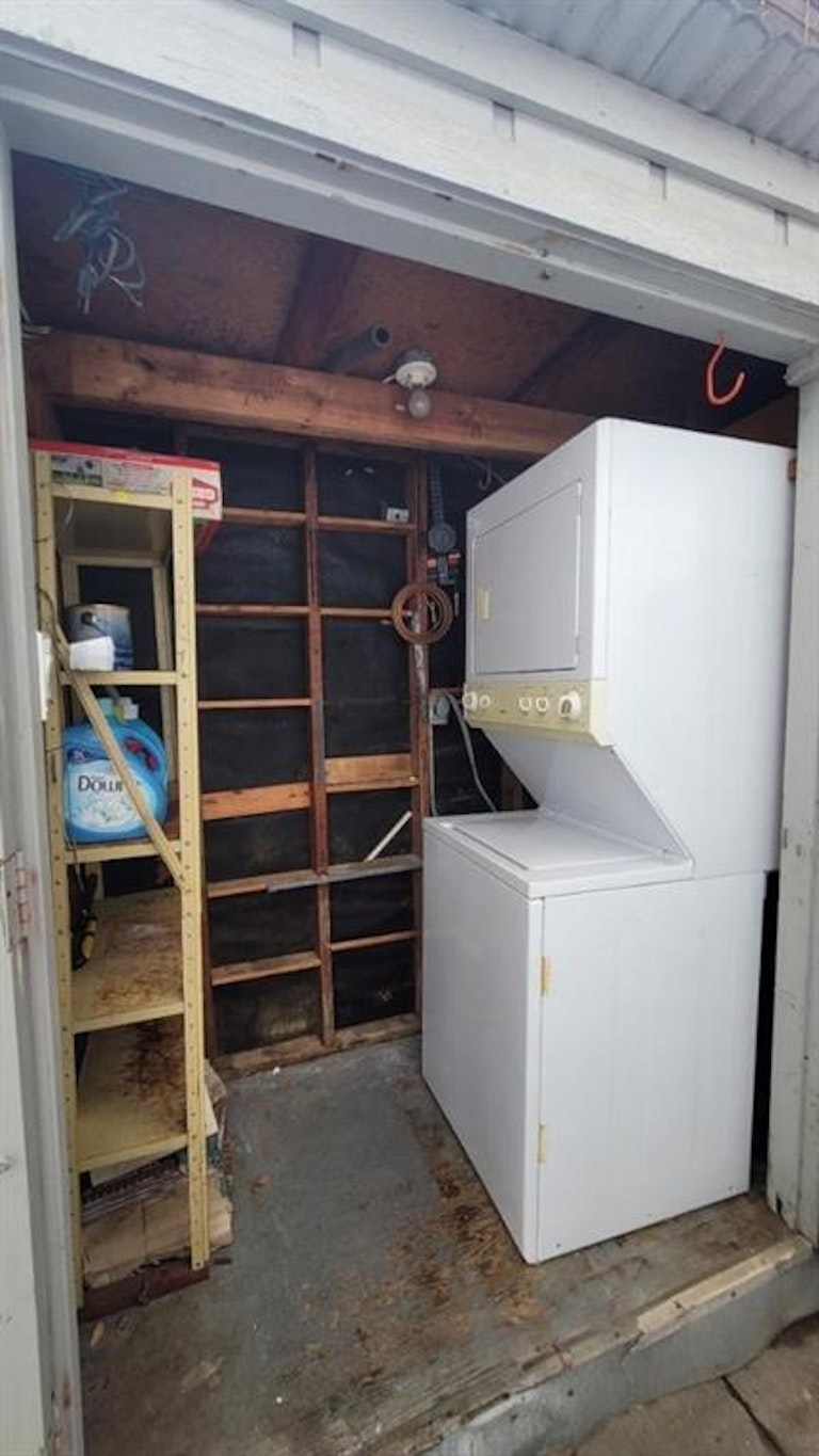 Photo 20 of 23 - 10018 Knoboak Dr #13, Houston, TX 77080