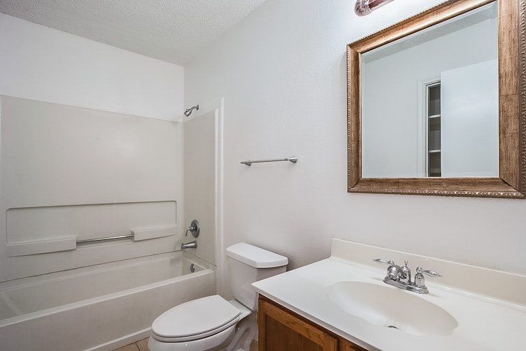 Photo 17 of 17 - 4842 Limestone Well Dr, San Antonio, TX 78247