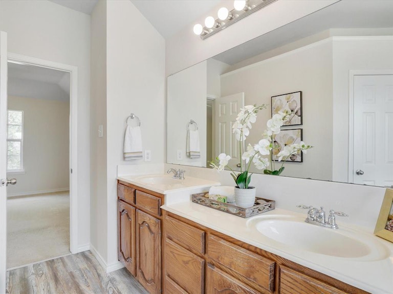 Photo 26 of 36 - 3720 Neptune Cir, Frisco, TX 75033
