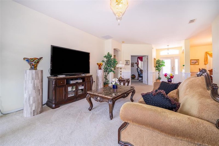 Photo 5 of 30 - 2580 Channel Way, Kissimmee, FL 34746