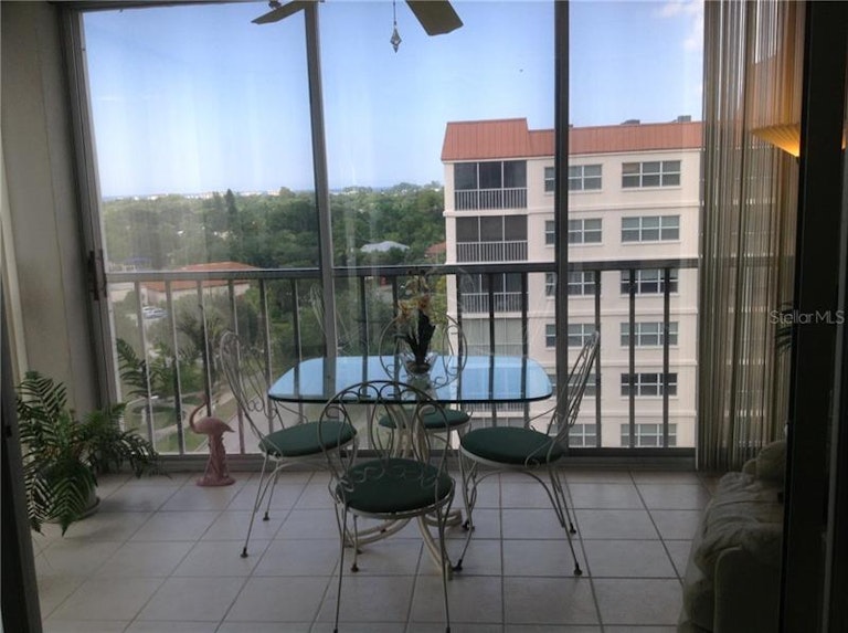 Photo 7 of 10 - 232 Saint Augustine Ave #907, Venice, FL 34285