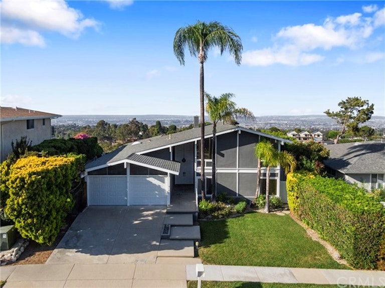 Photo 1 of 49 - 4887 Elkridge Dr, Rancho Palos Verdes, CA 90275