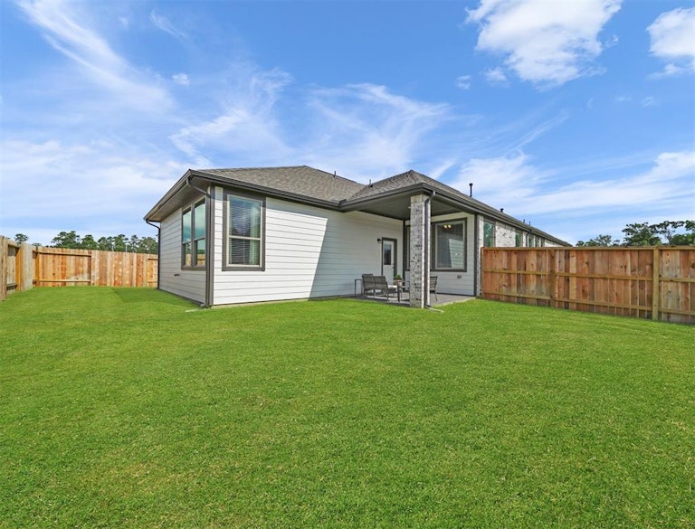 Photo 27 of 30 - 29607 Sterling Knoll Dr, Missouri City, TX 77441
