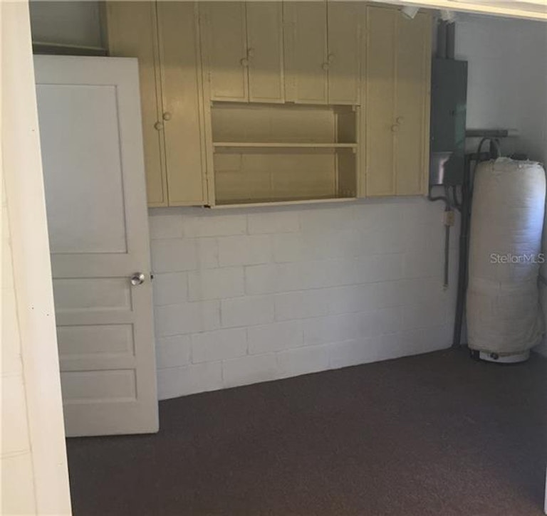 Photo 14 of 18 - 17 Palmetto Dr, Debary, FL 32713