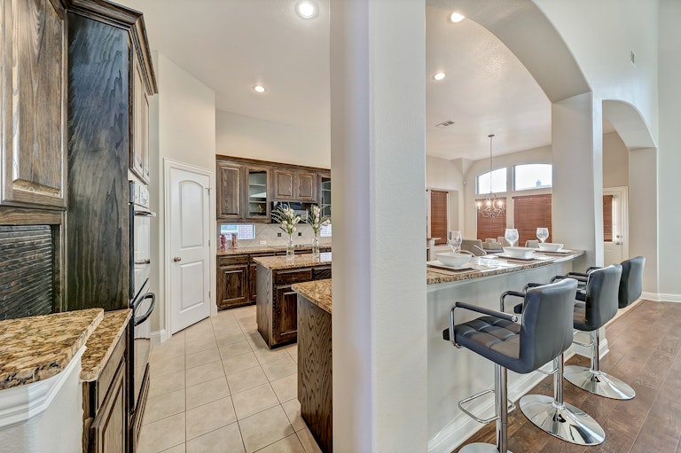 Photo 2 of 43 - 2740 Cape Pearl Dr, Grand Prairie, TX 75054