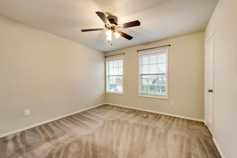 Photo 23 of 27 - 8520 Cumberland Gap Dr, Fort Worth, TX 76244