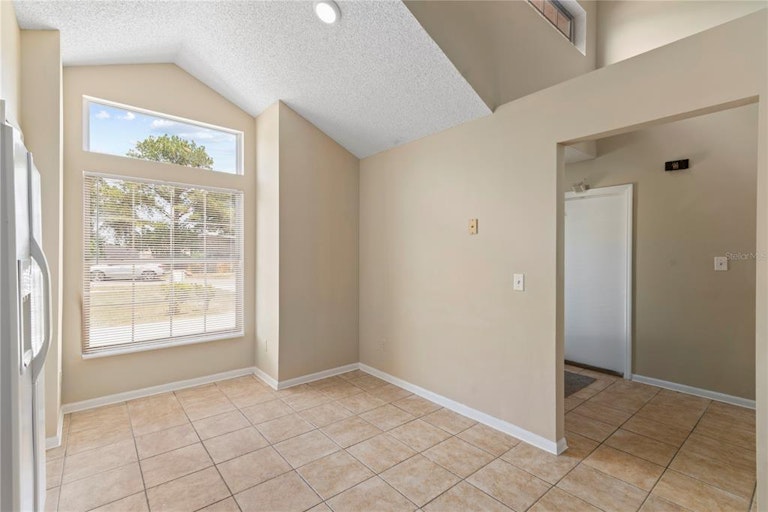 Photo 14 of 30 - 2836 Ripton Ct, Orlando, FL 32835