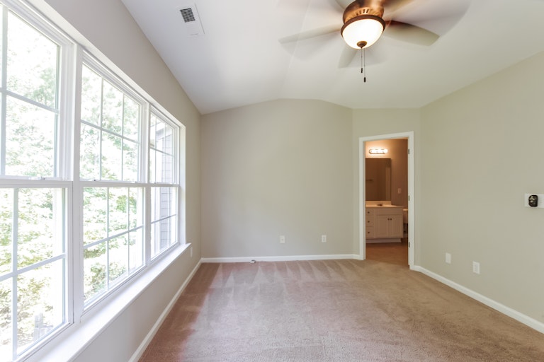 Photo 18 of 26 - 117 Gallent Hedge Trl, Apex, NC 27539