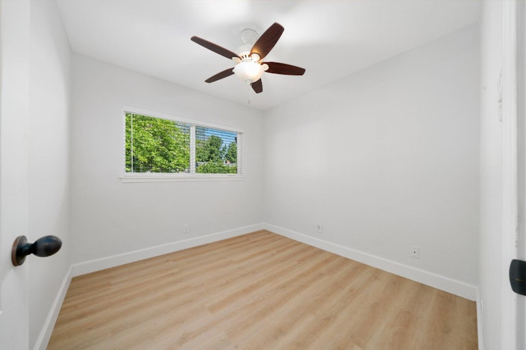 Photo 24 of 42 - 5742 Fairvale Way, Orangevale, CA 95662