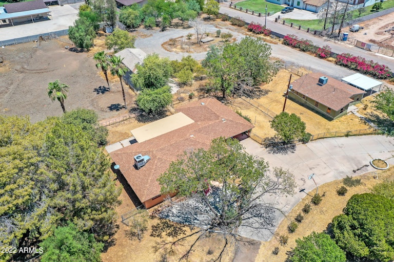 Photo 7 of 18 - 15606 E Ray Rd, Gilbert, AZ 85296