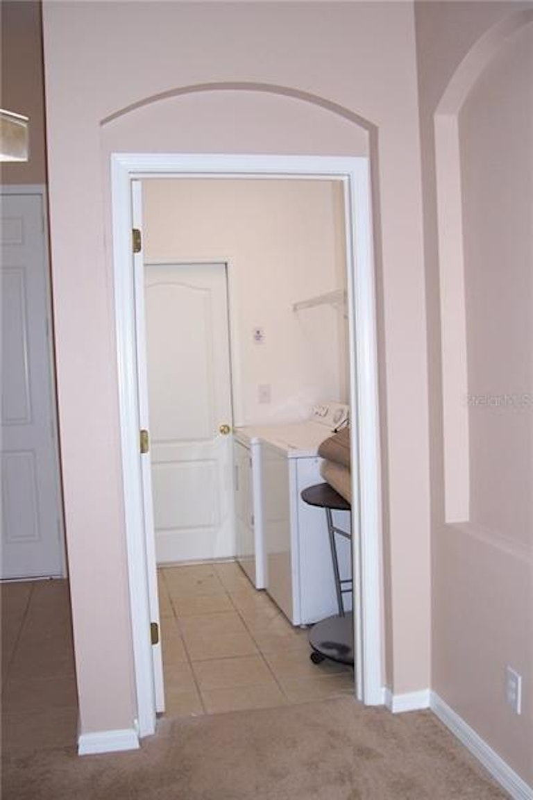 Photo 21 of 24 - 10924 Australian Pine Dr, Riverview, FL 33579