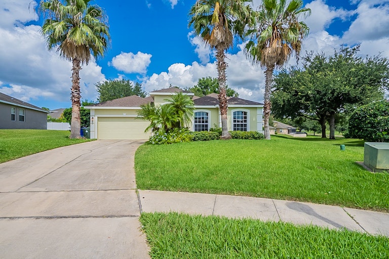 Photo 1 of 30 - 1718 Palmerston Cir, Ocoee, FL 34761