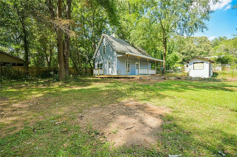 Photo 17 of 25 - 2198 Perkerson Mill Rd, Austell, GA 30106