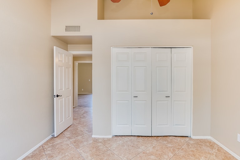 Photo 25 of 36 - 6020 W Grandview Rd, Glendale, AZ 85306