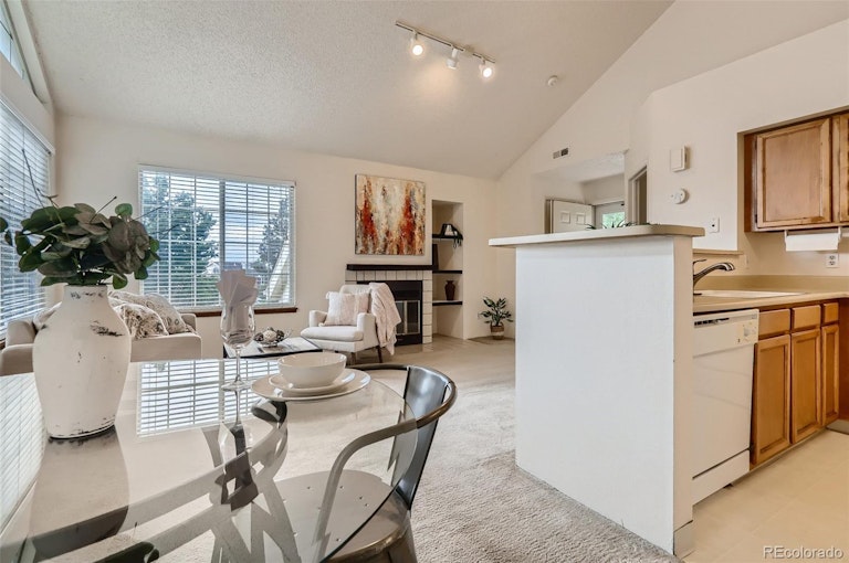Photo 6 of 26 - 13874 E Lehigh Ave Unit D, Aurora, CO 80014