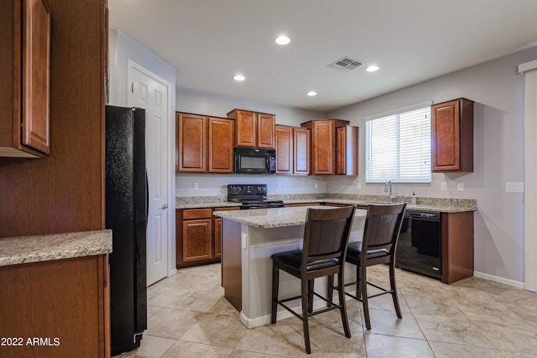 Photo 16 of 29 - 17006 W Mohave St, Goodyear, AZ 85338