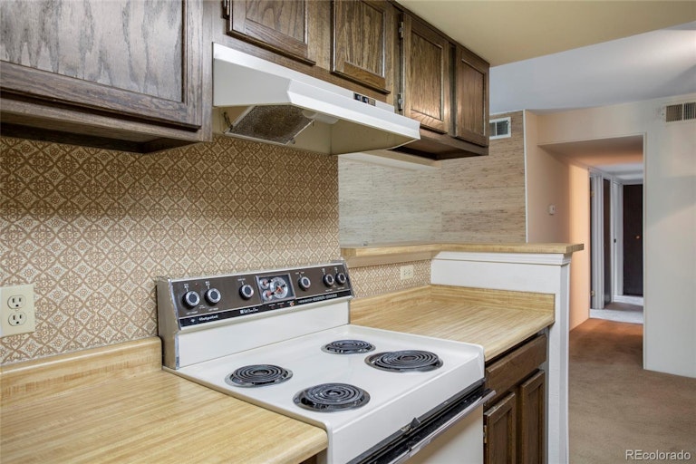 Photo 10 of 24 - 4400 S Quebec St Unit L204, Denver, CO 80237