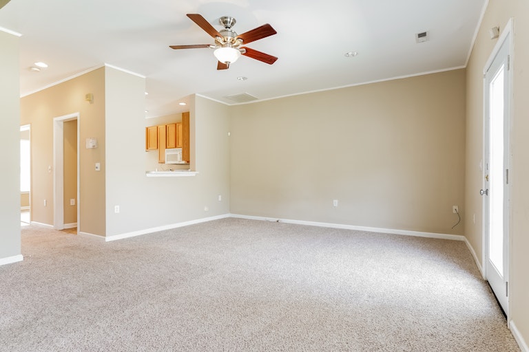 Photo 8 of 25 - 1810 Eagle Beach Ct, Raleigh, NC 27610